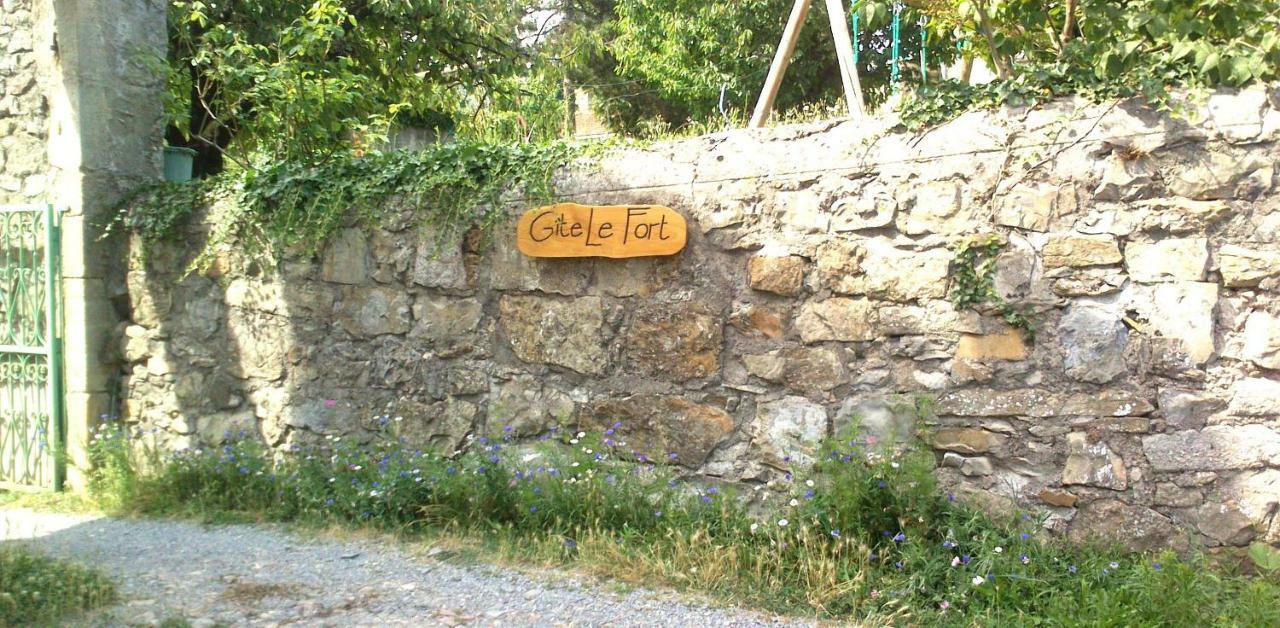 Gîte le Fort Vesseaux Extérieur photo