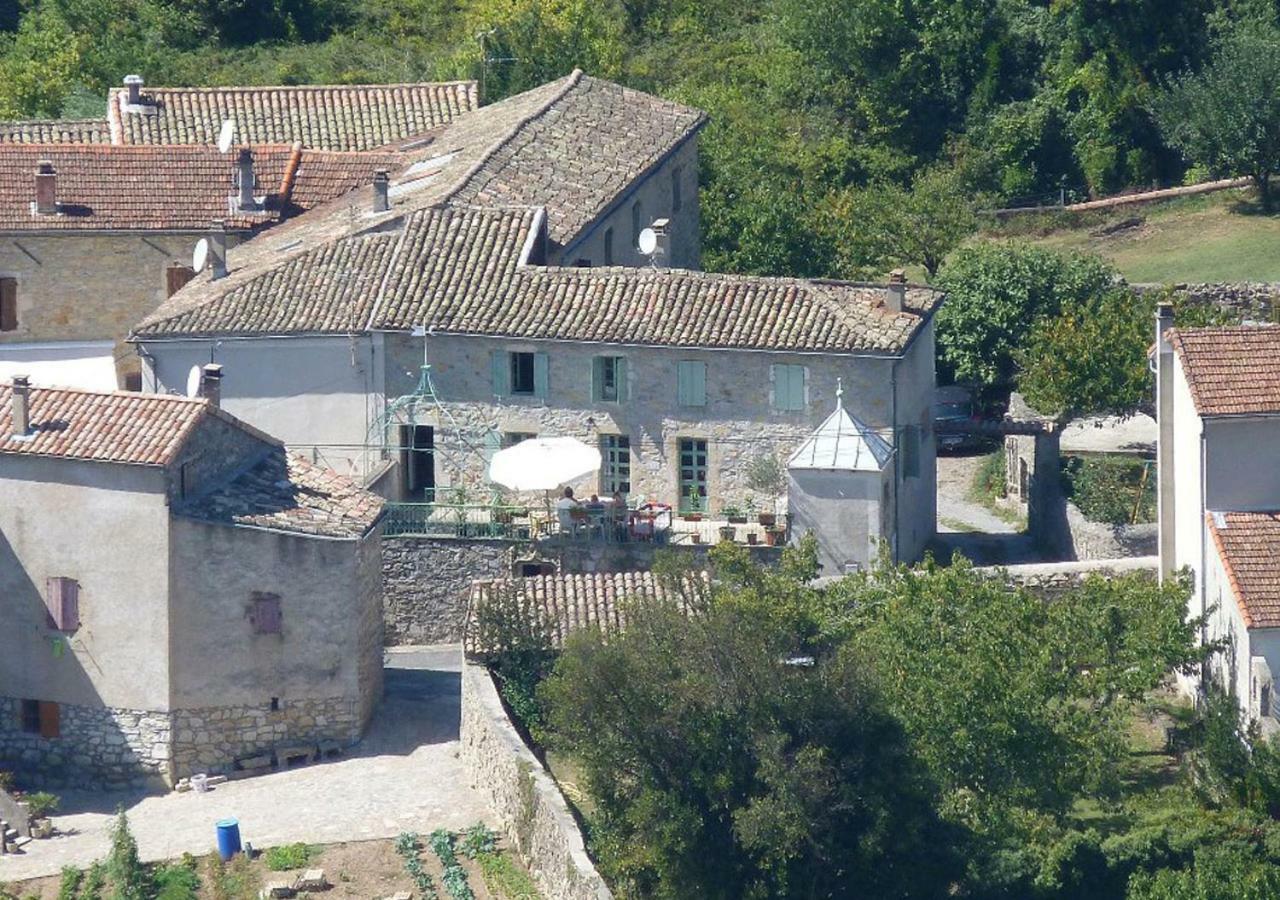 Gîte le Fort Vesseaux Extérieur photo